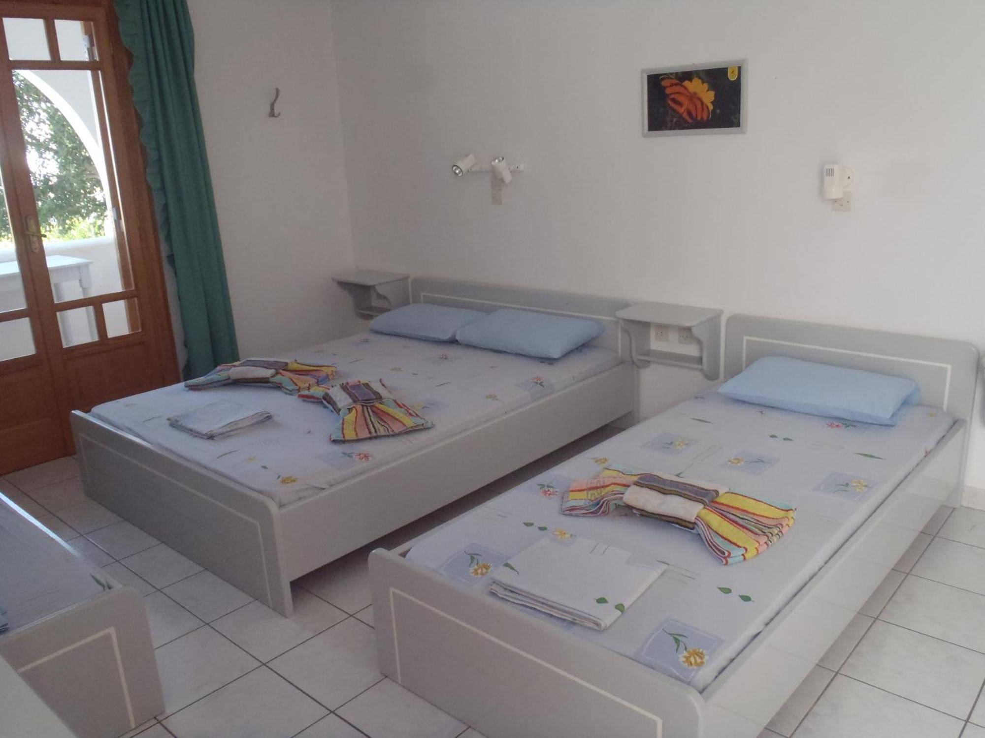 Theoni Studios Kastrákion Habitación foto