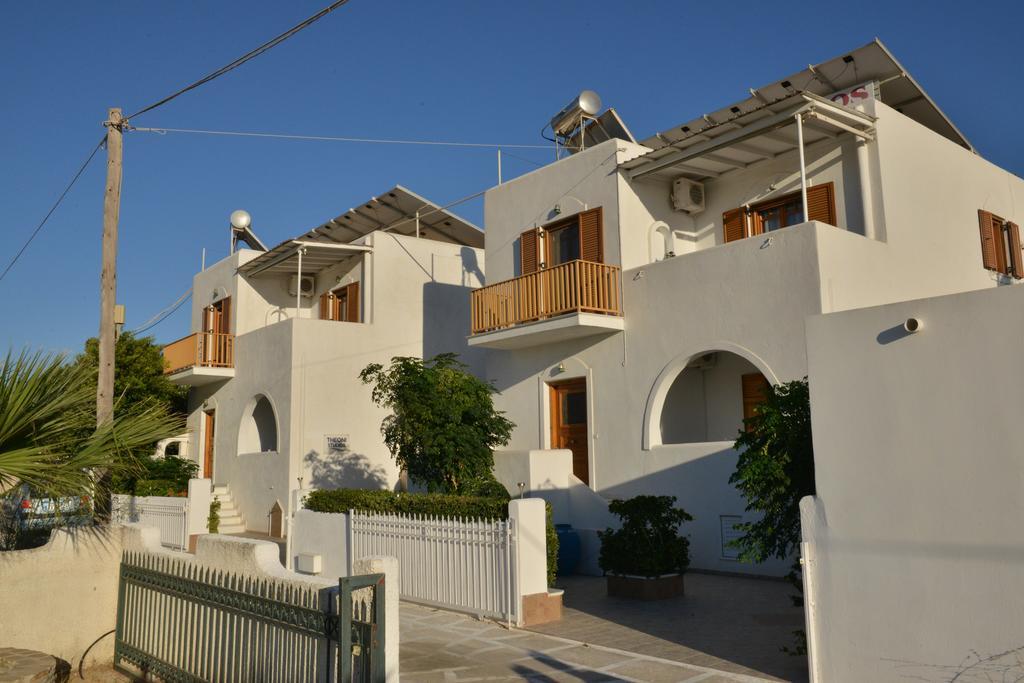 Theoni Studios Kastrákion Exterior foto
